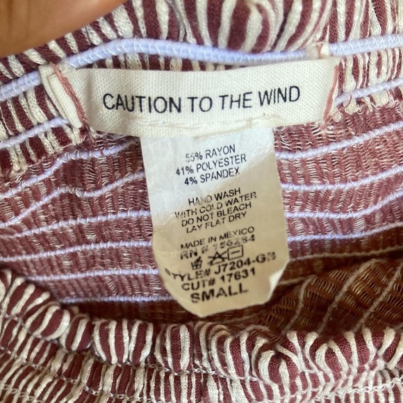 Off The Shoulder Top - Picture 4 of 5